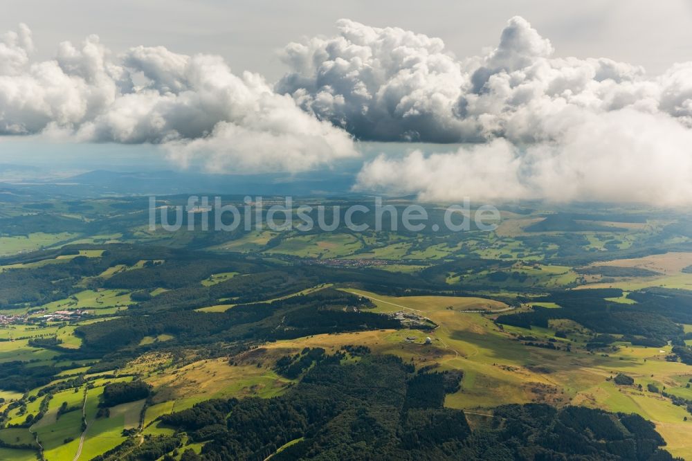 Poppenhausen (Wasserkuppe) aus der Vogelperspektive: Flugplatz Wasserkuppe in Poppenhausen (Wasserkuppe) im Bundesland Hessen