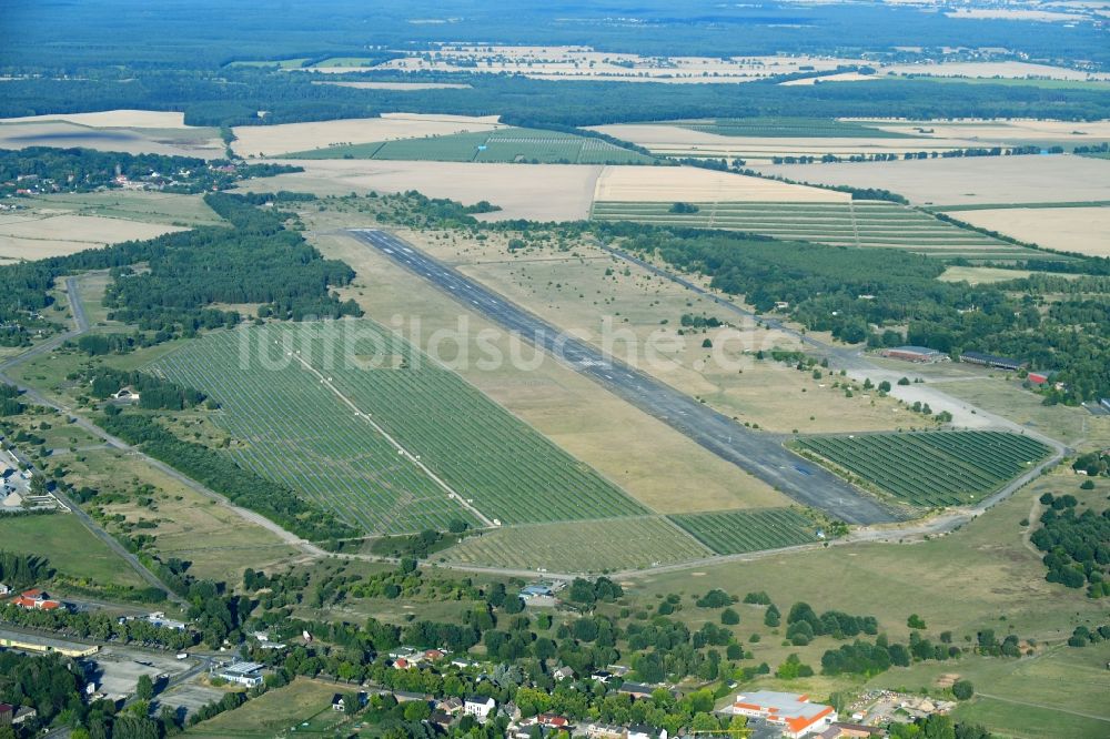 Luftaufnahme Werneuchen - Flugplatz in Werneuchen im Bundesland Brandenburg, Deutschland