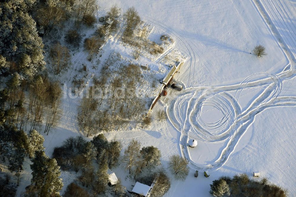 Werneuchen von oben - Flugplatz Werneuchen im Winter