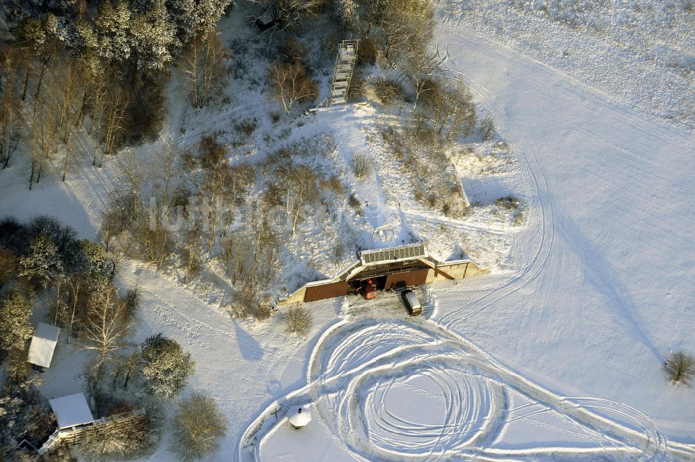 Luftbild Werneuchen - Flugplatz Werneuchen im Winter