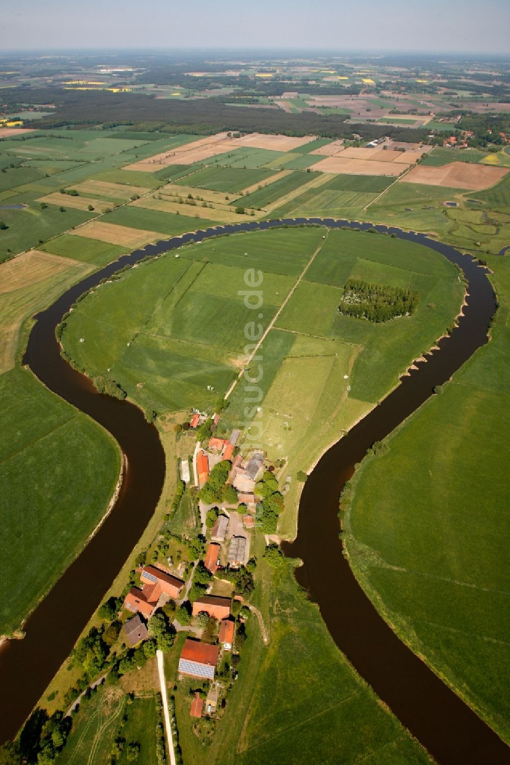 Luftbild Hodenhagen - Fluss Aller in der Gemeinde Hodenhagen im Bundesland Niedersachsen