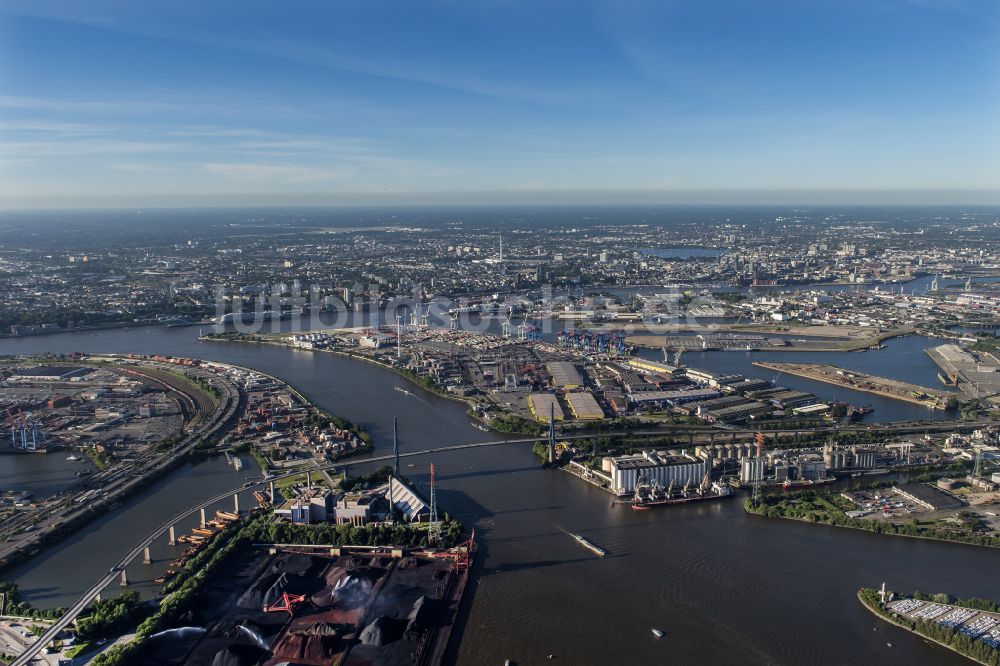 Hamburg von oben - Fluß - Brückenbauwerk Köhlbrandbrücke im Ortsteil Steinwerder in Hamburg, Deutschland