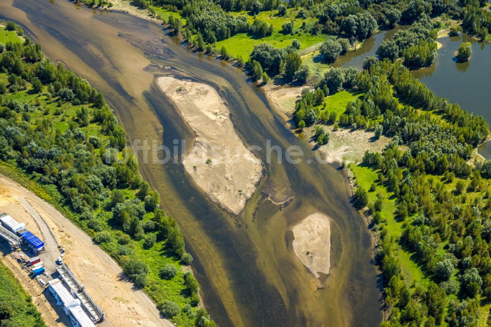 Wesel aus der Vogelperspektive: Fluss- Delta im Mündungsgebiet der Lippe im Ortsteil Fusternberg in Wesel im Bundesland Nordrhein-Westfalen, Deutschland