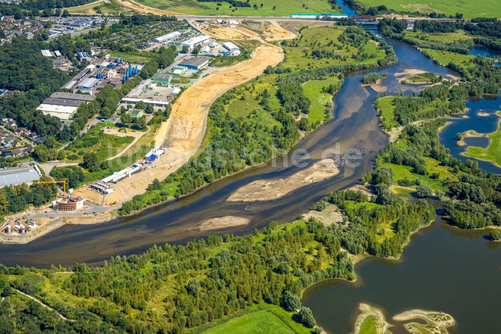 Wesel aus der Vogelperspektive: Fluss- Delta im Mündungsgebiet der Lippe im Ortsteil Fusternberg in Wesel im Bundesland Nordrhein-Westfalen, Deutschland