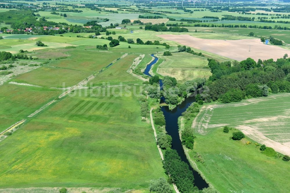 Siggelkow von oben - Fluß- Delta und Strom- Mündung der Elbe und der Alten Elbe in Siggelkow im Bundesland Mecklenburg-Vorpommern, Deutschland