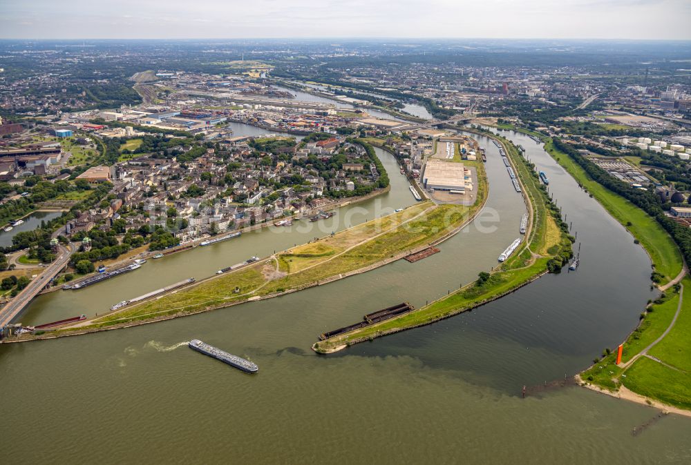 Duisburg von oben - Fluss- Delta und Strom- Mündung der Ruhr in den Rhein in Duisburg im Bundesland Nordrhein-Westfalen