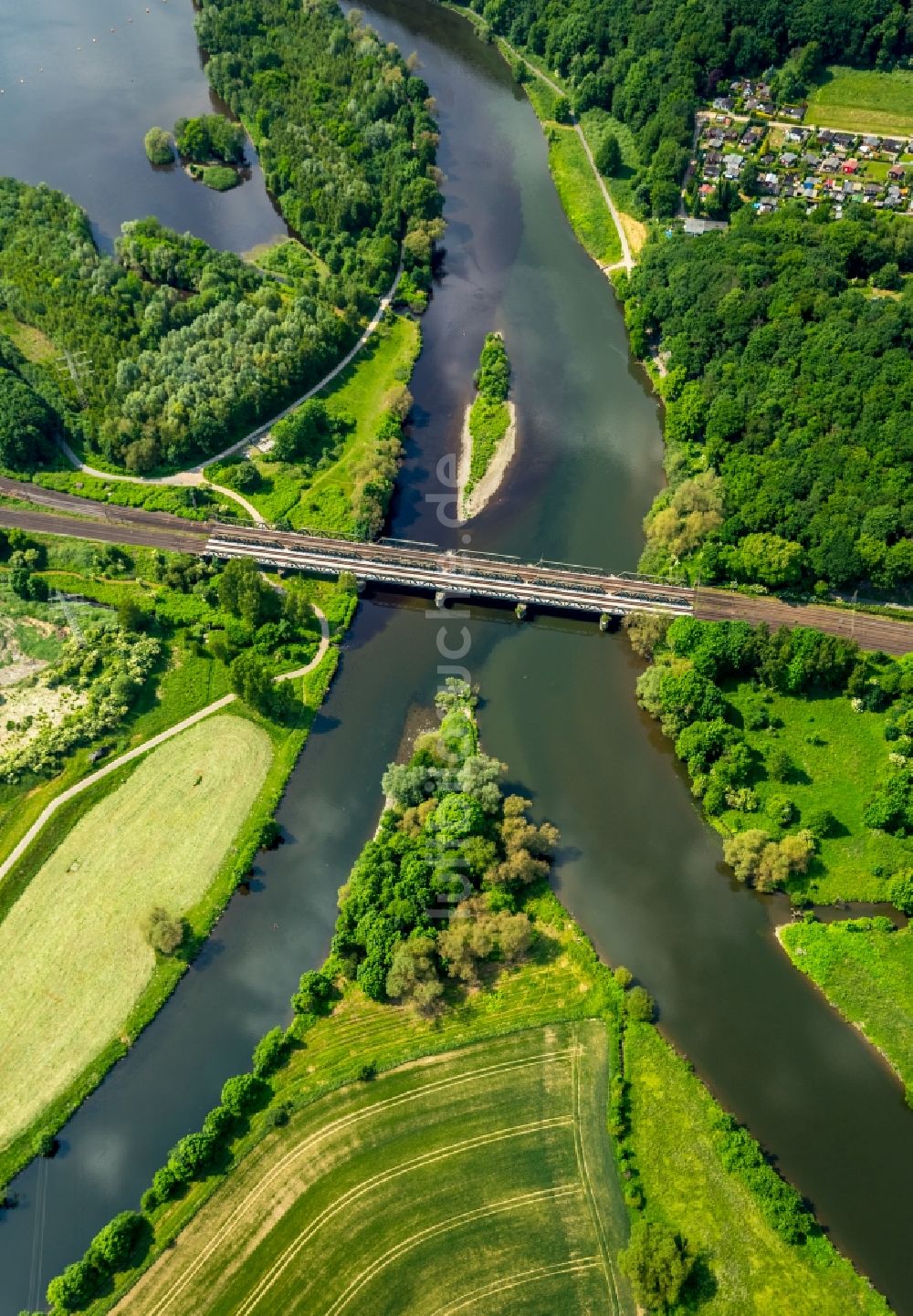 Luftbild Hagen - Fluß- Delta und Strom- Mündung zwischen Ruhr und Lenne im Ortsteil Hörde in Hagen im Bundesland Nordrhein-Westfalen, Deutschland