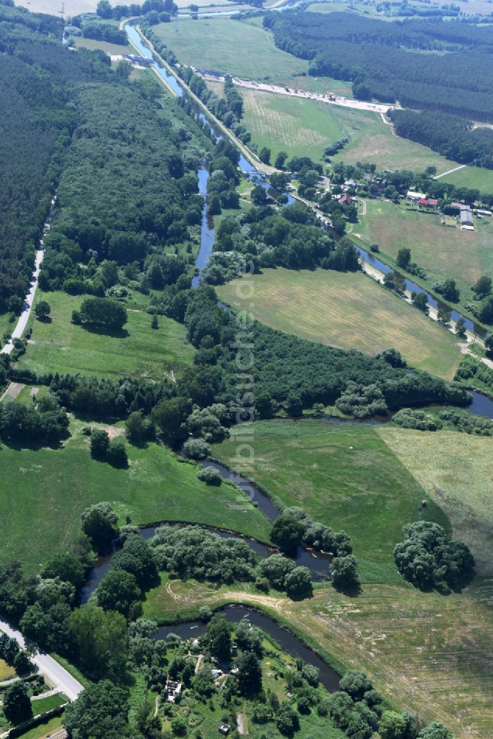 Grabow aus der Vogelperspektive: Flussverlauf der alten Elde bei Grabow im Bundesland Mecklenburg-Vorpommern