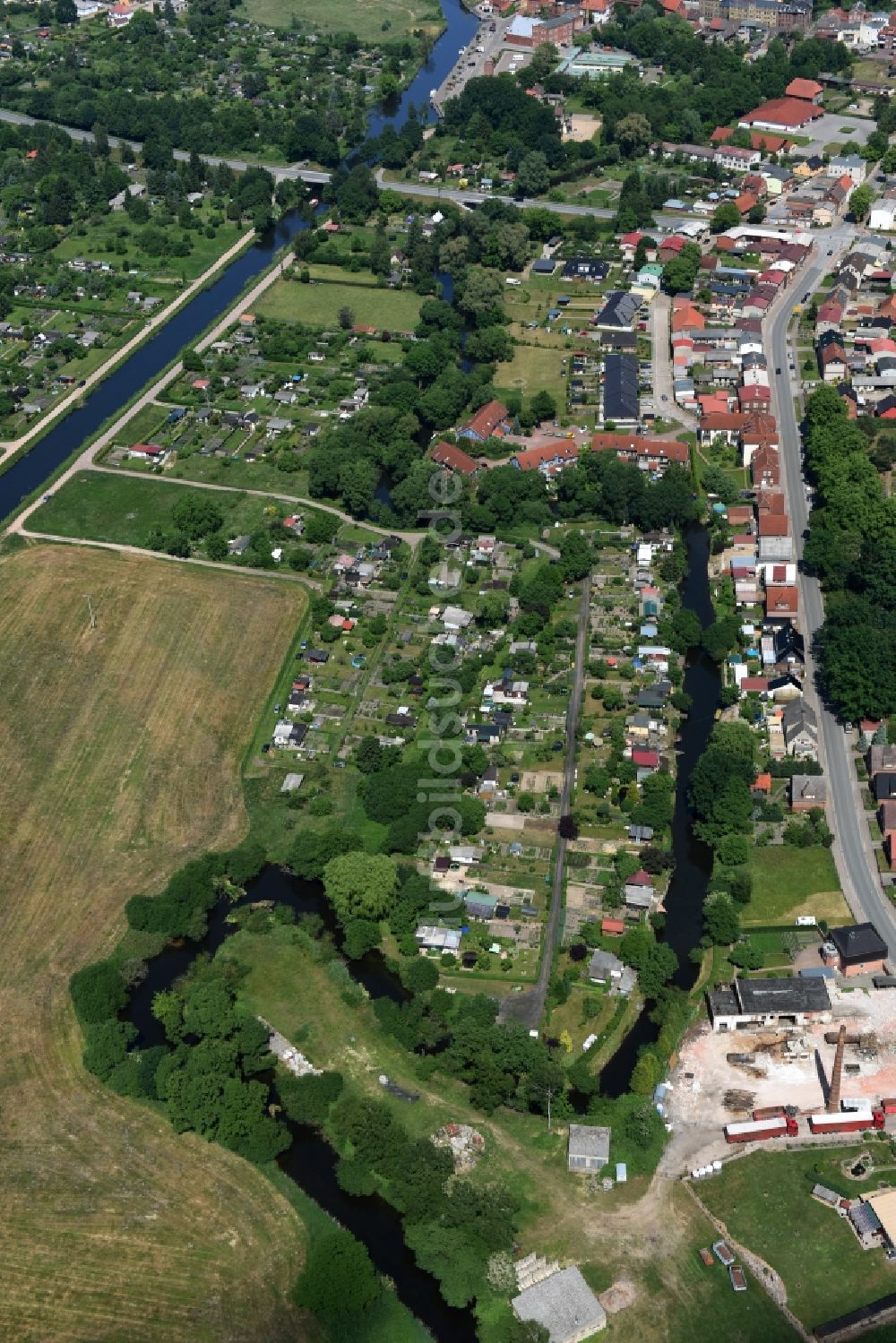 Grabow von oben - Flussverlauf der alten Elde bei Grabow im Bundesland Mecklenburg-Vorpommern