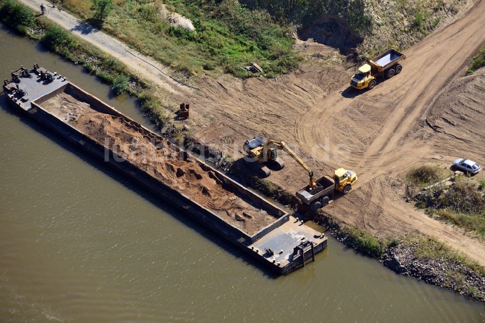 Luftaufnahme Kade OT Kader Schleuse - Flussverlauf Elbe-Havel-Kanal zwischen Kade und Genthin im Bundesland Sachsen-Anhalt