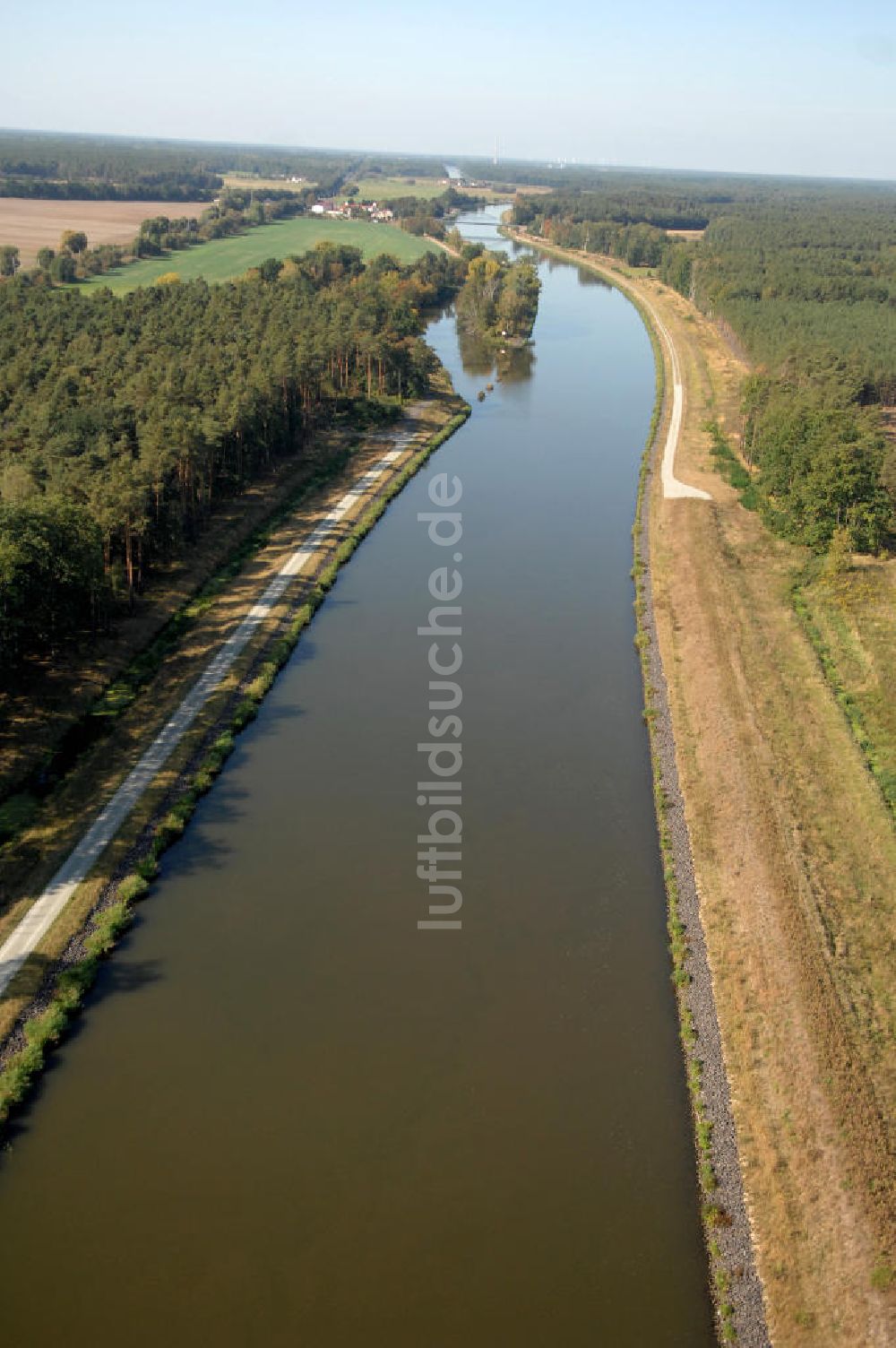 Wusterwitz aus der Vogelperspektive: Flussverlauf des Elbe-Havel-Kanal zwischen Wusterwitz und Kade