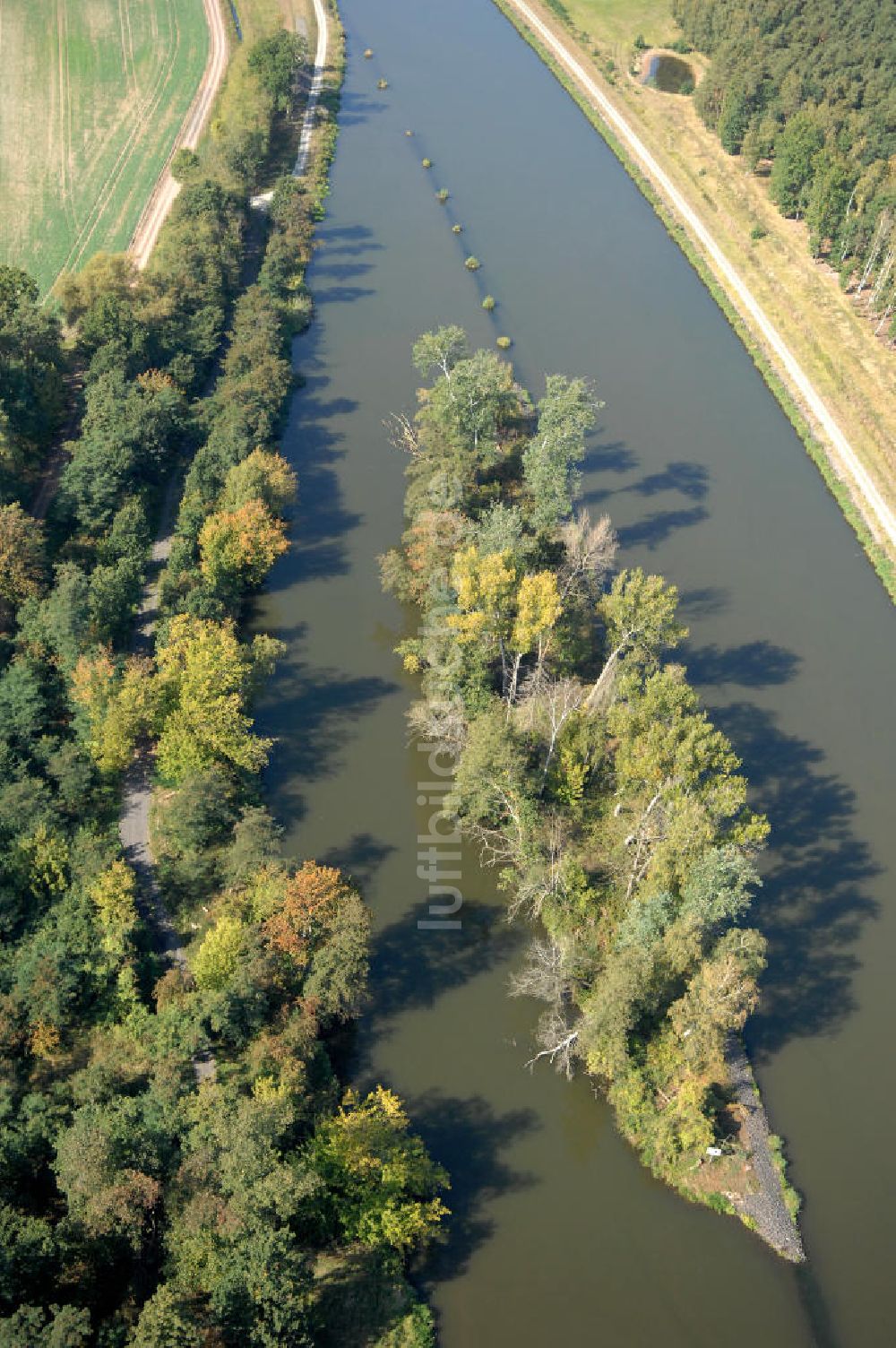 Wusterwitz von oben - Flussverlauf des Elbe-Havel-Kanal zwischen Wusterwitz und Kade