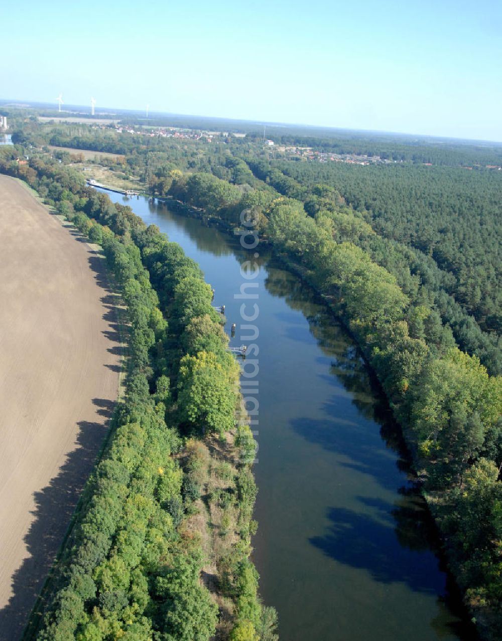 Luftaufnahme Zerben - Flussverlauf Elbe-Havel-Kanal zwischen Zerben und Ihleburg