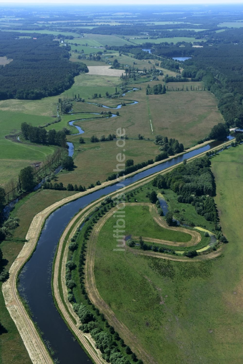 Grabow von oben - Flussverlauf der Elde bei Grabow im Bundesland Mecklenburg-Vorpommern