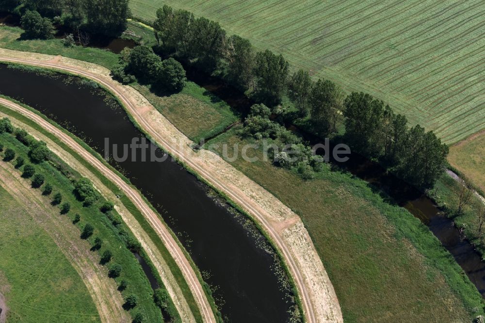 Grabow von oben - Flussverlauf der Elde bei Grabow im Bundesland Mecklenburg-Vorpommern