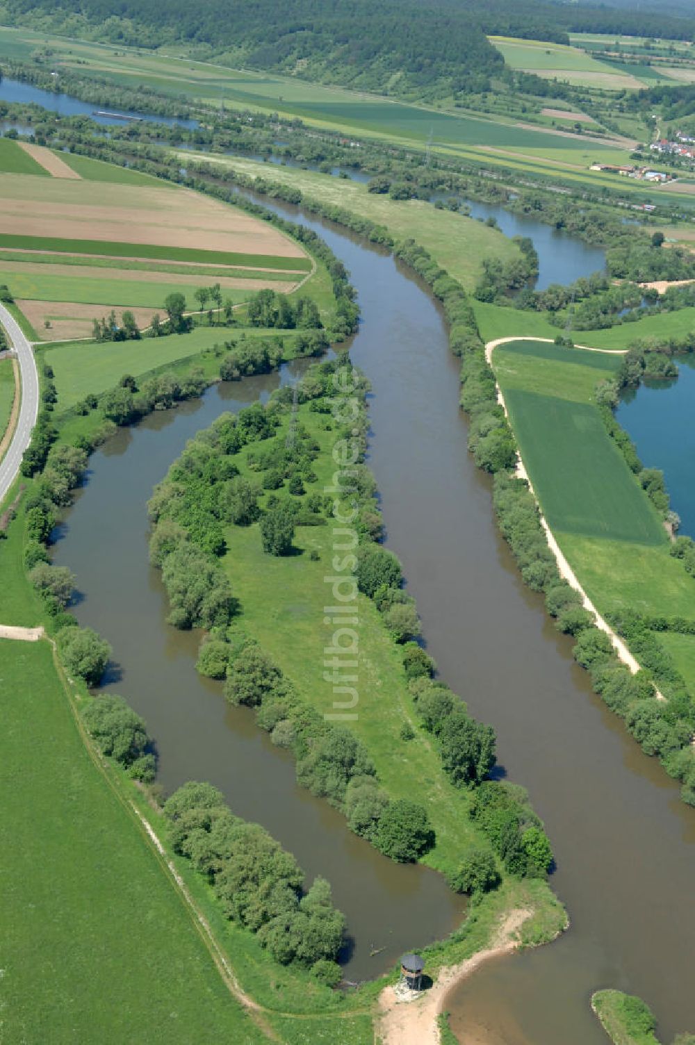 Dippach von oben - Flussverlauf des Main in Bayern