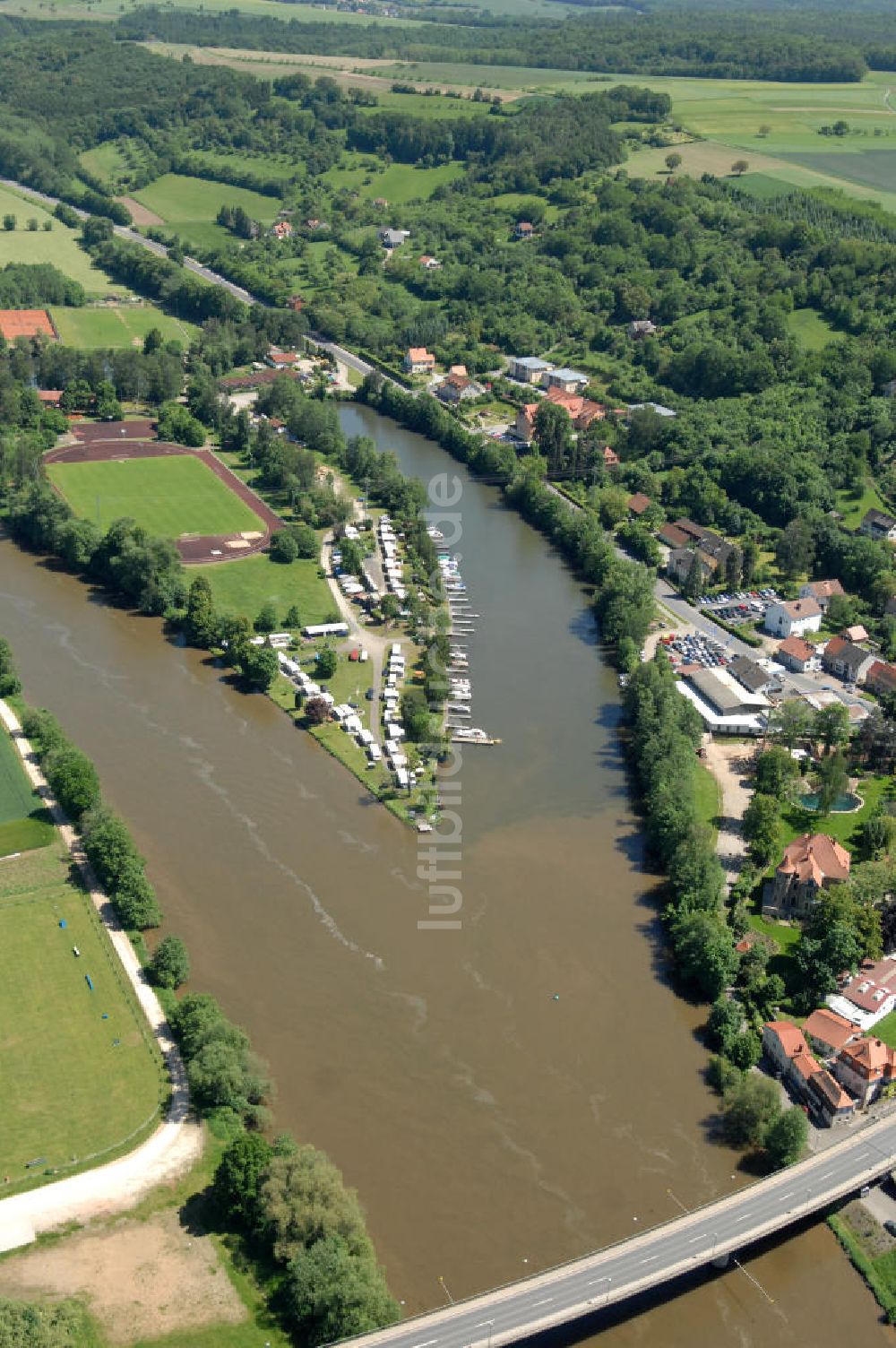 Luftaufnahme Eltmann - Flussverlauf des Main in Bayern