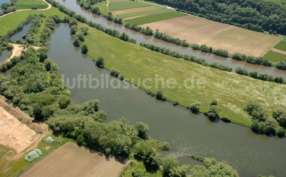 Eschenbach von oben - Flussverlauf des Main in Bayern