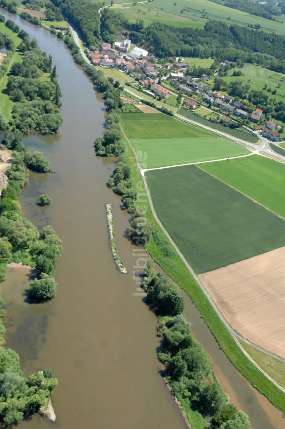 Luftaufnahme Eschenbach - Flussverlauf des Main in Bayern