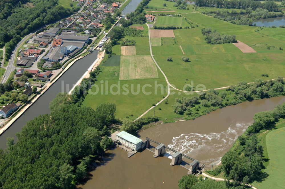 Limbach aus der Vogelperspektive: Flussverlauf des Main in Bayern