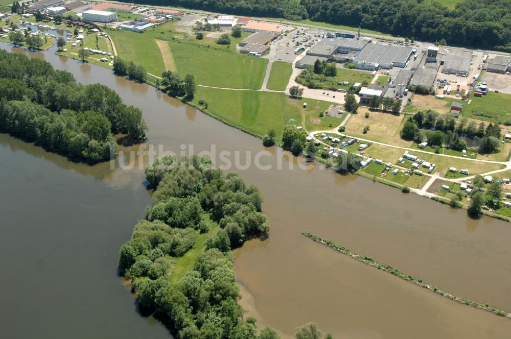 Luftbild Trosdorf - Flussverlauf des Main in Bayern