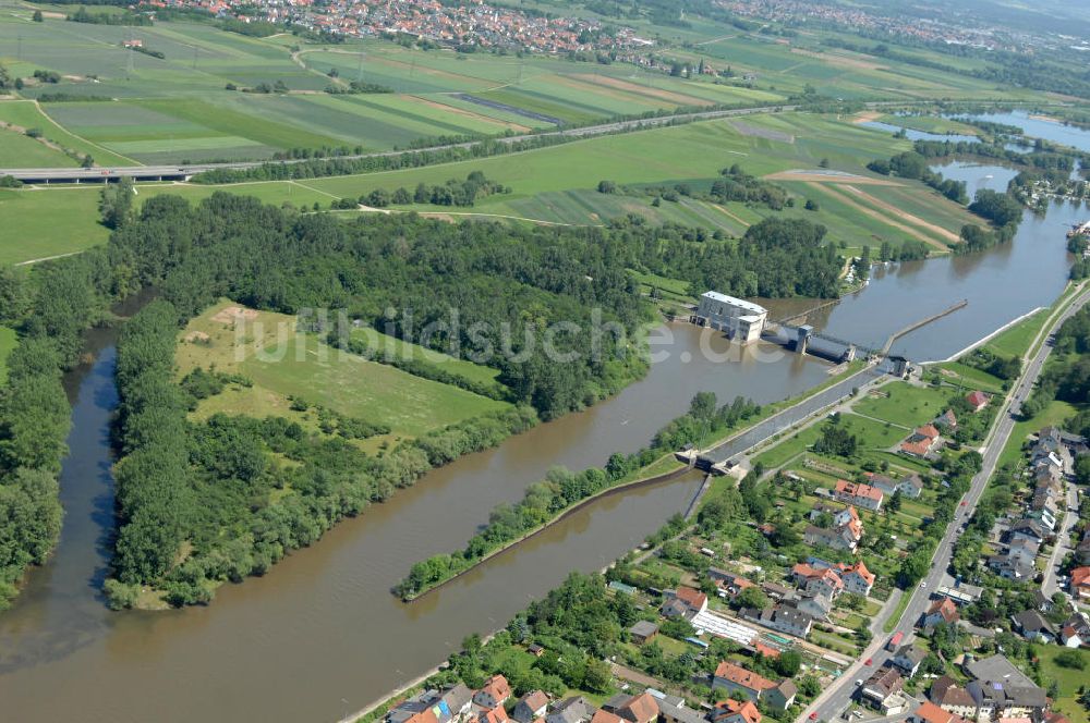 Viereth von oben - Flussverlauf des Main in Bayern