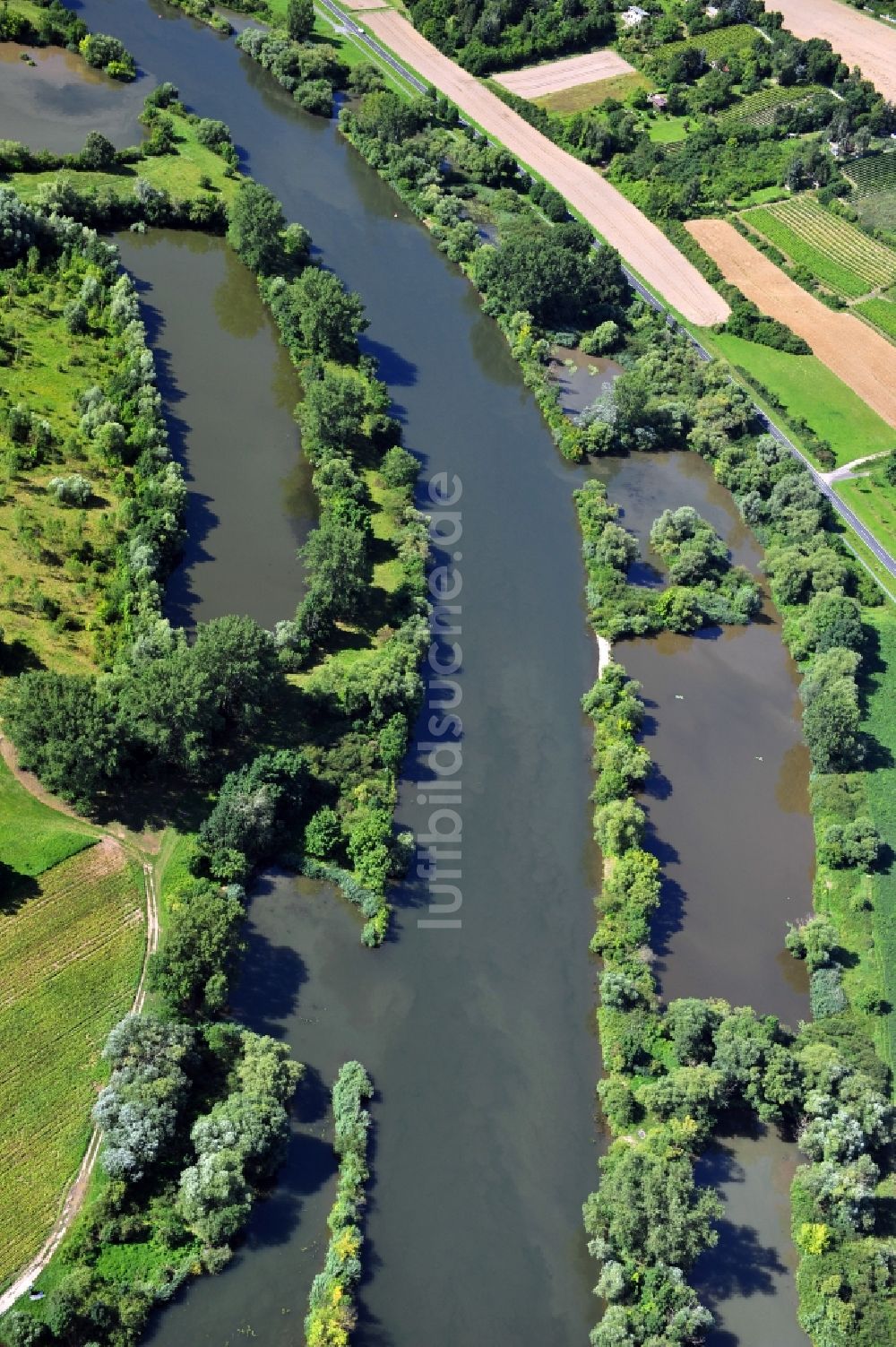 Luftbild Albertshofen - Flussverlauf des Main bei Albertshofen im Bundesland Bayern