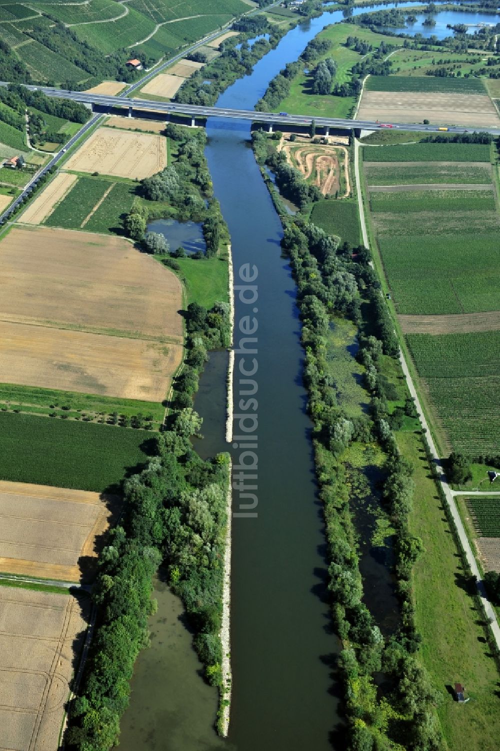 Luftbild Dettelbach - Flussverlauf des Main bei Dettelbach im Bundesland Bayern