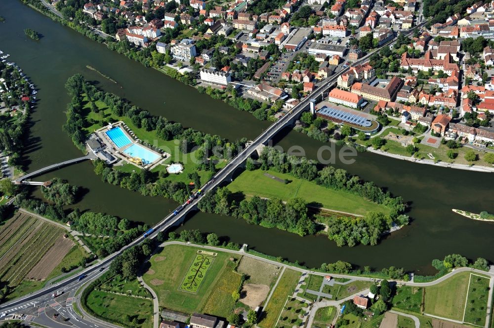 Kitzingen von oben - Flussverlauf des Main in Kitzingen im Bundesland Bayern