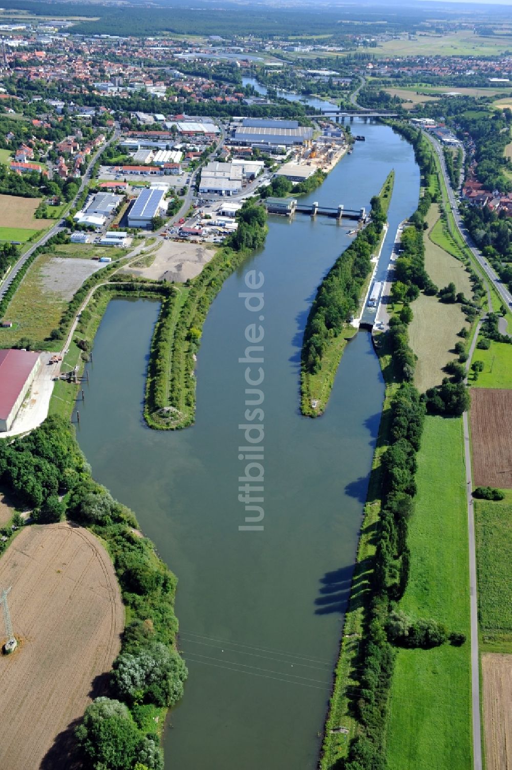 Luftbild Kitzingen - Flussverlauf des Main in Kitzingen im Bundesland Bayern