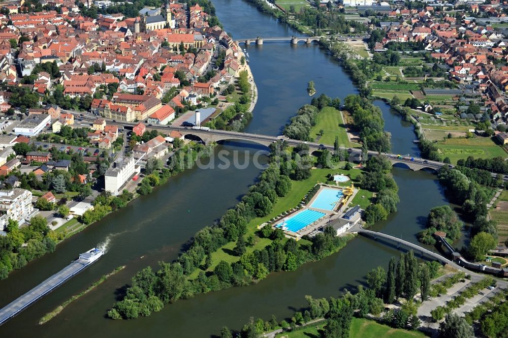 Kitzingen von oben - Flussverlauf des Main in Kitzingen im Bundesland Bayern