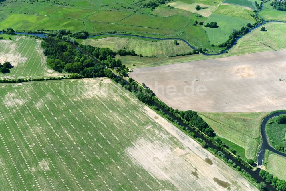 Luftaufnahme Siggelkow - Flußverlauf der Müritz-Elde und dem Fluss Alte Elde in der Gemeinde Siggelkow im Bundesland Mecklenburg-Vorpommern, Deutschland