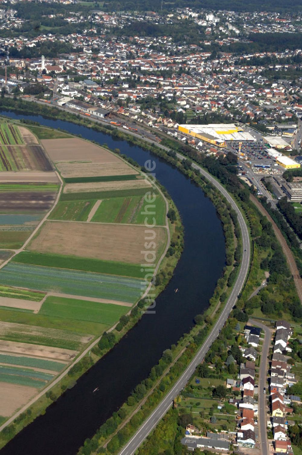 Saarlouis aus der Vogelperspektive: Flußverlauf der Saar bei Saarlouis