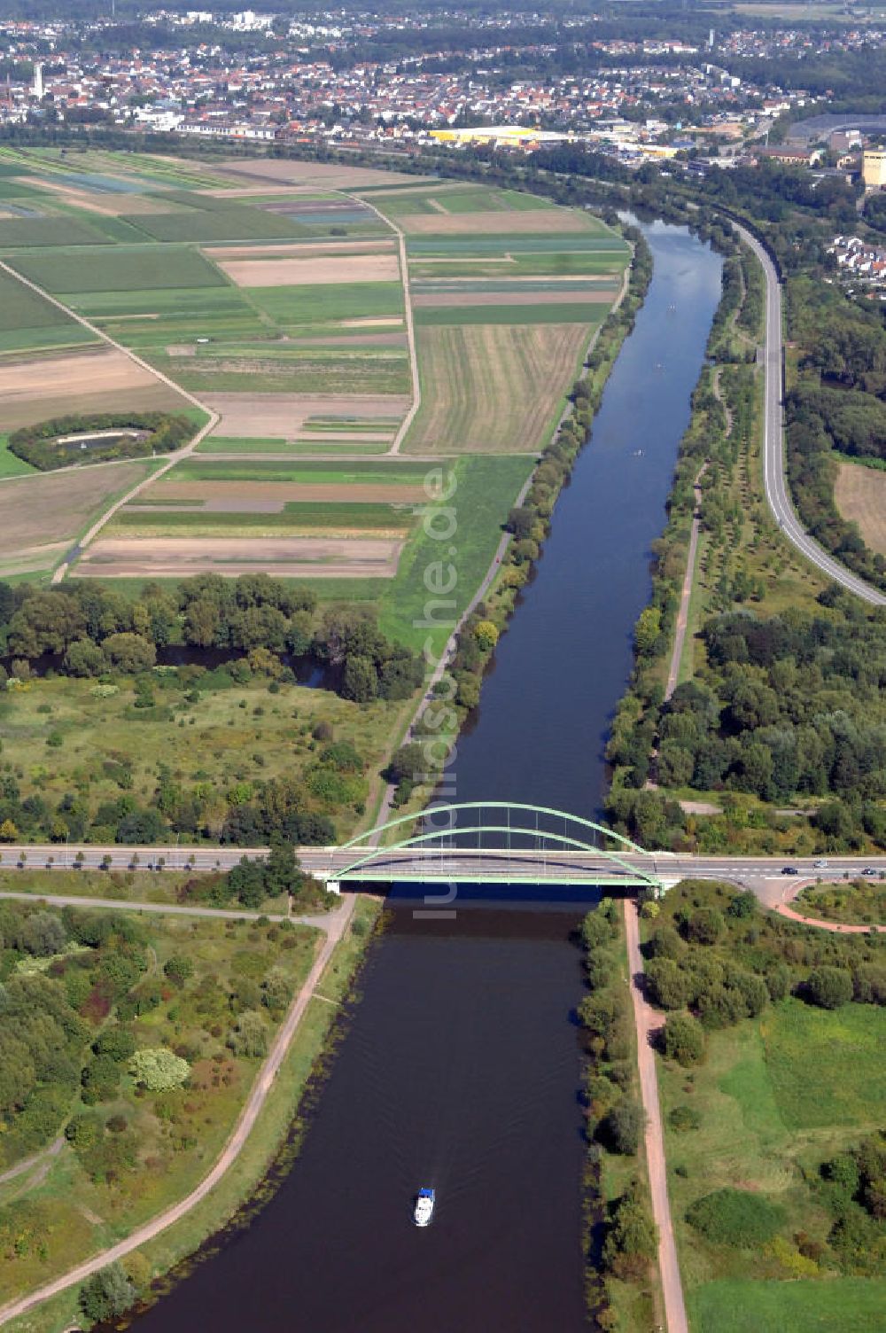 Saarlouis aus der Vogelperspektive: Flußverlauf der Saar bei Saarlouis