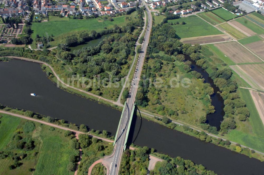 Luftaufnahme Saarlouis - Flußverlauf der Saar bei Saarlouis