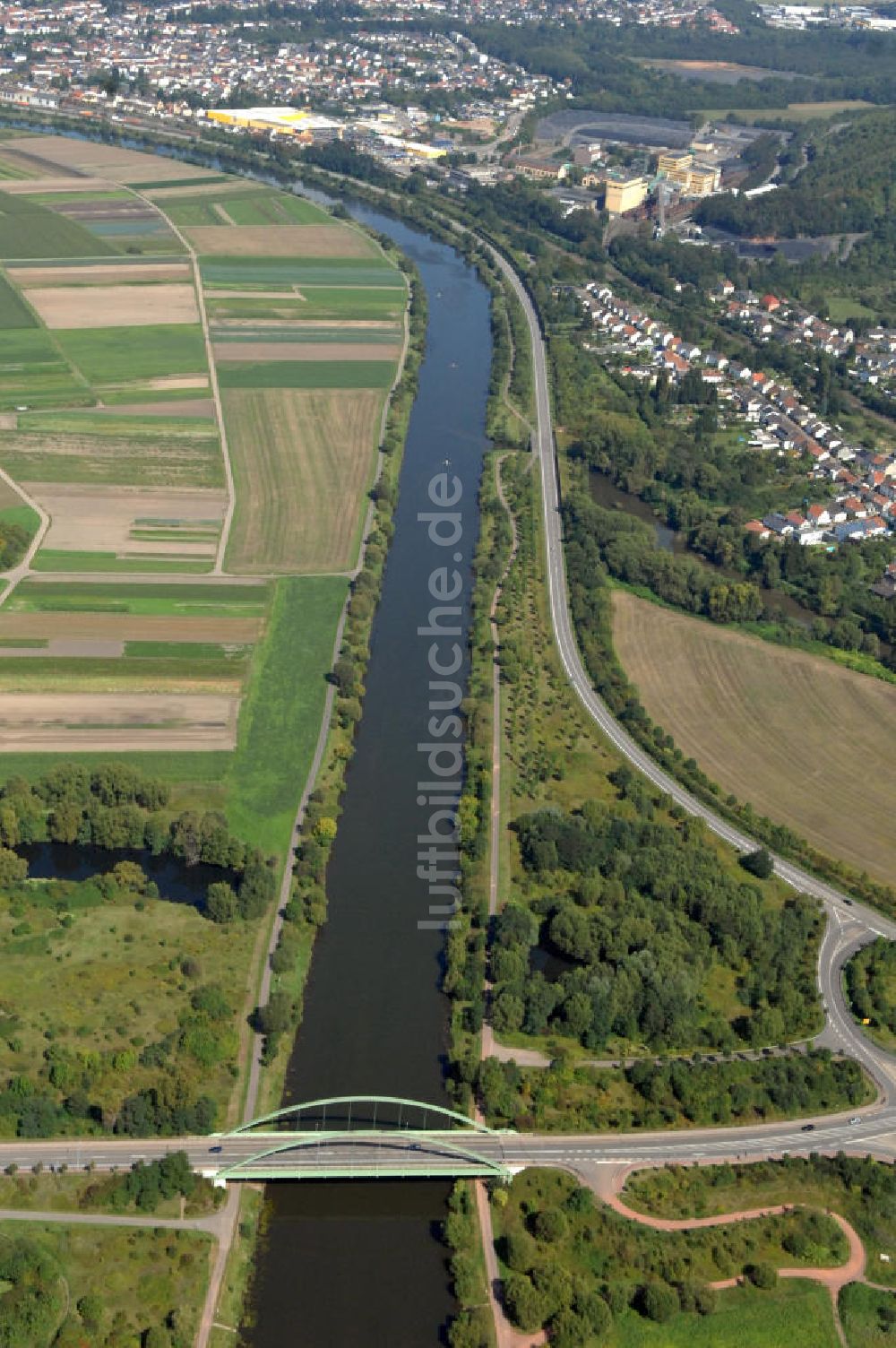 Saarlouis aus der Vogelperspektive: Flußverlauf der Saar bei Saarlouis