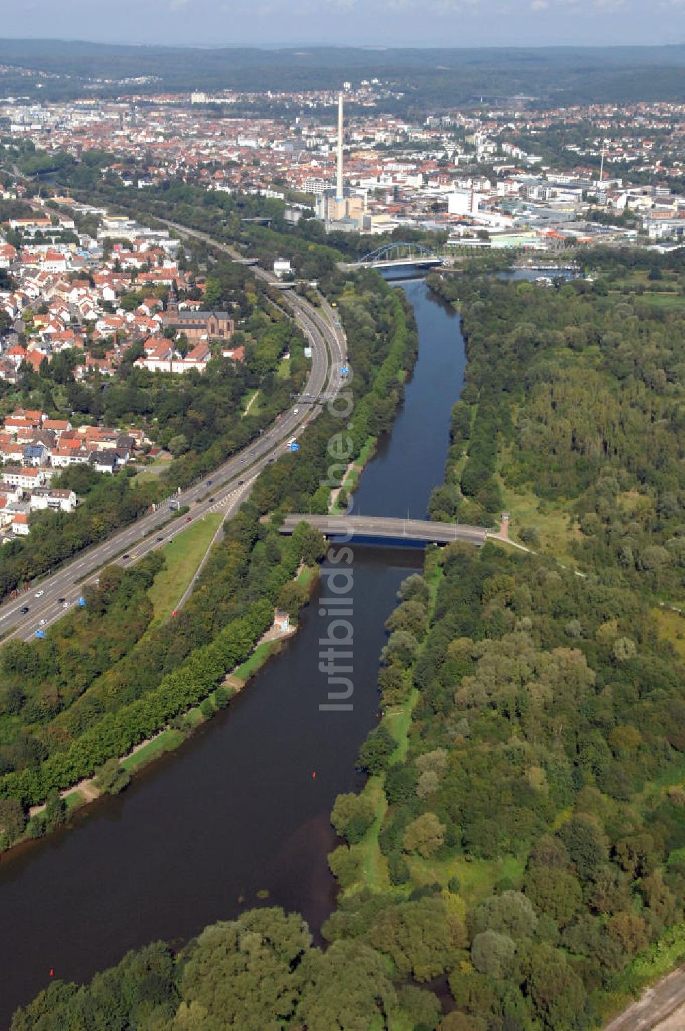 Luftaufnahme Saarbrücken - Flußverlauf der Saar in Saarbrücken