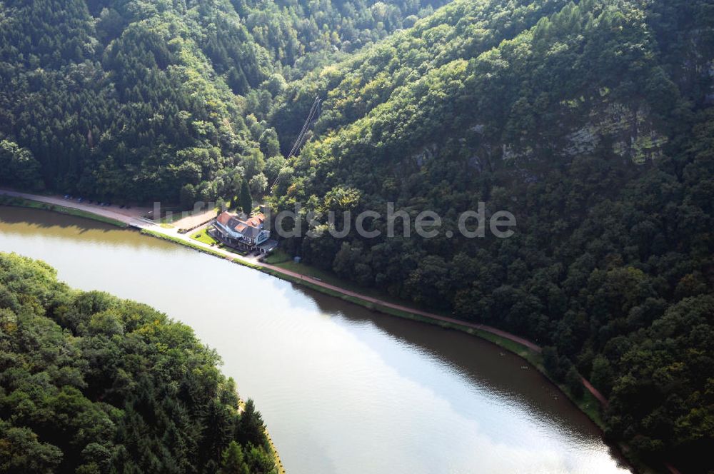 Luftbild Mettlach OT Keuchingen - Flussverlauf der Saar an der Saarschleife