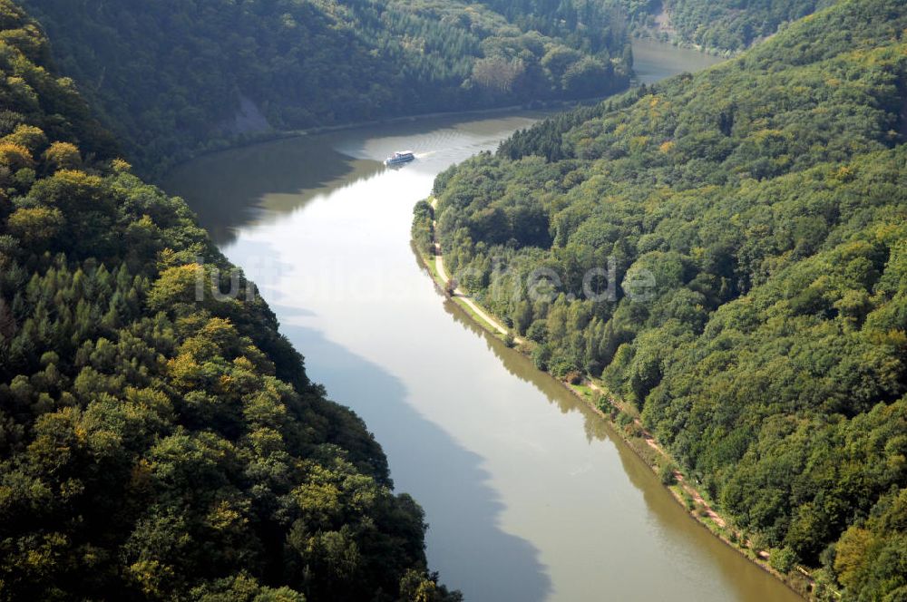 Mettlach OT Keuchingen von oben - Flussverlauf der Saar an der Saarschleife