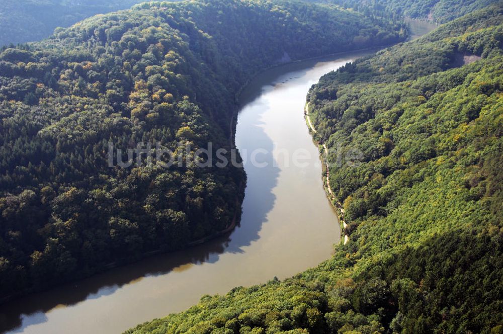 Luftbild Mettlach OT Keuchingen - Flussverlauf der Saar an der Saarschleife