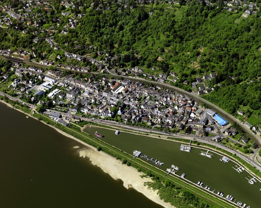 Remagen Oberwinter von oben - Flußverlauf am Ufer des Rhein im Ortsteil Oberwinter in Remagen im Bundesland Rheinland-Pfalz