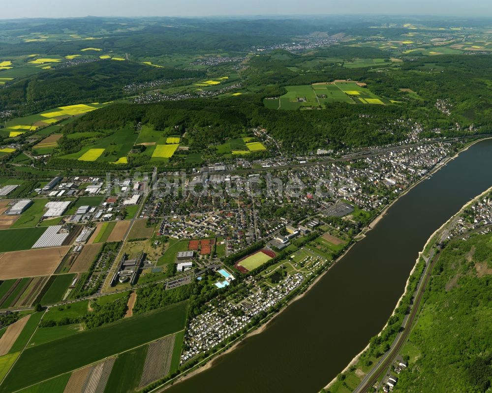 Remagen von oben - Flußverlauf am Ufer des Rhein in Remagen im Bundesland Rheinland-Pfalz