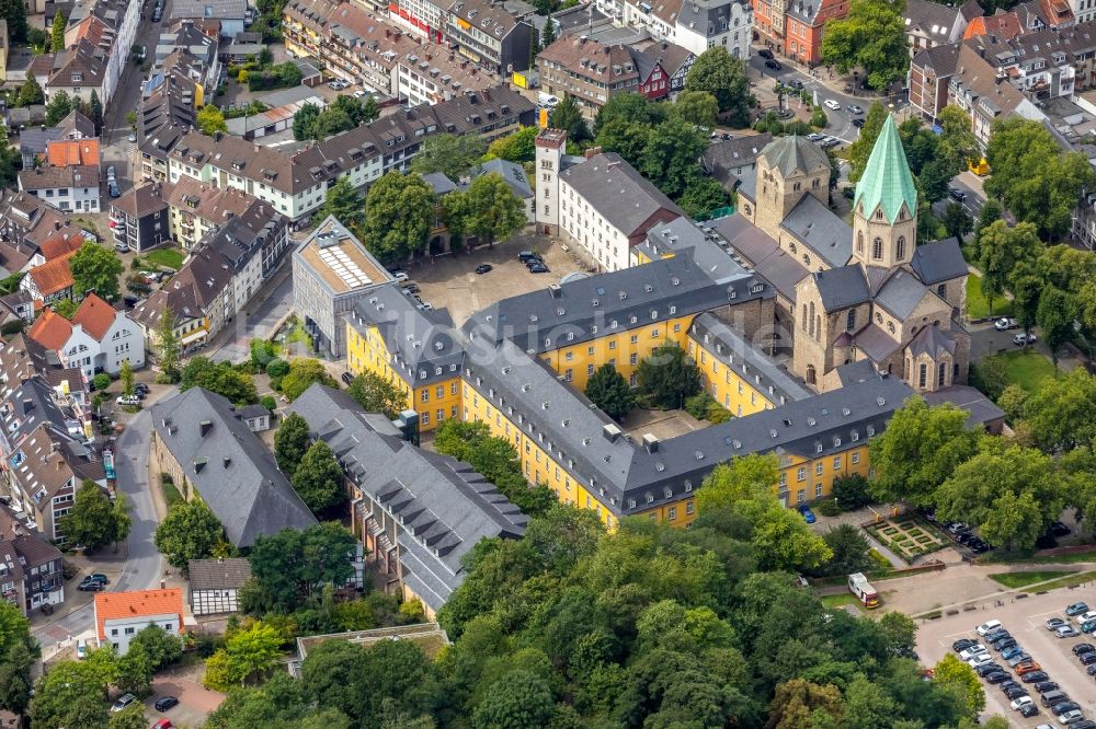 Essen aus der Vogelperspektive: Folkwang Universität der Künste im Stadtteil Werden in Essen im Bundesland Nordrhein-Westfalen