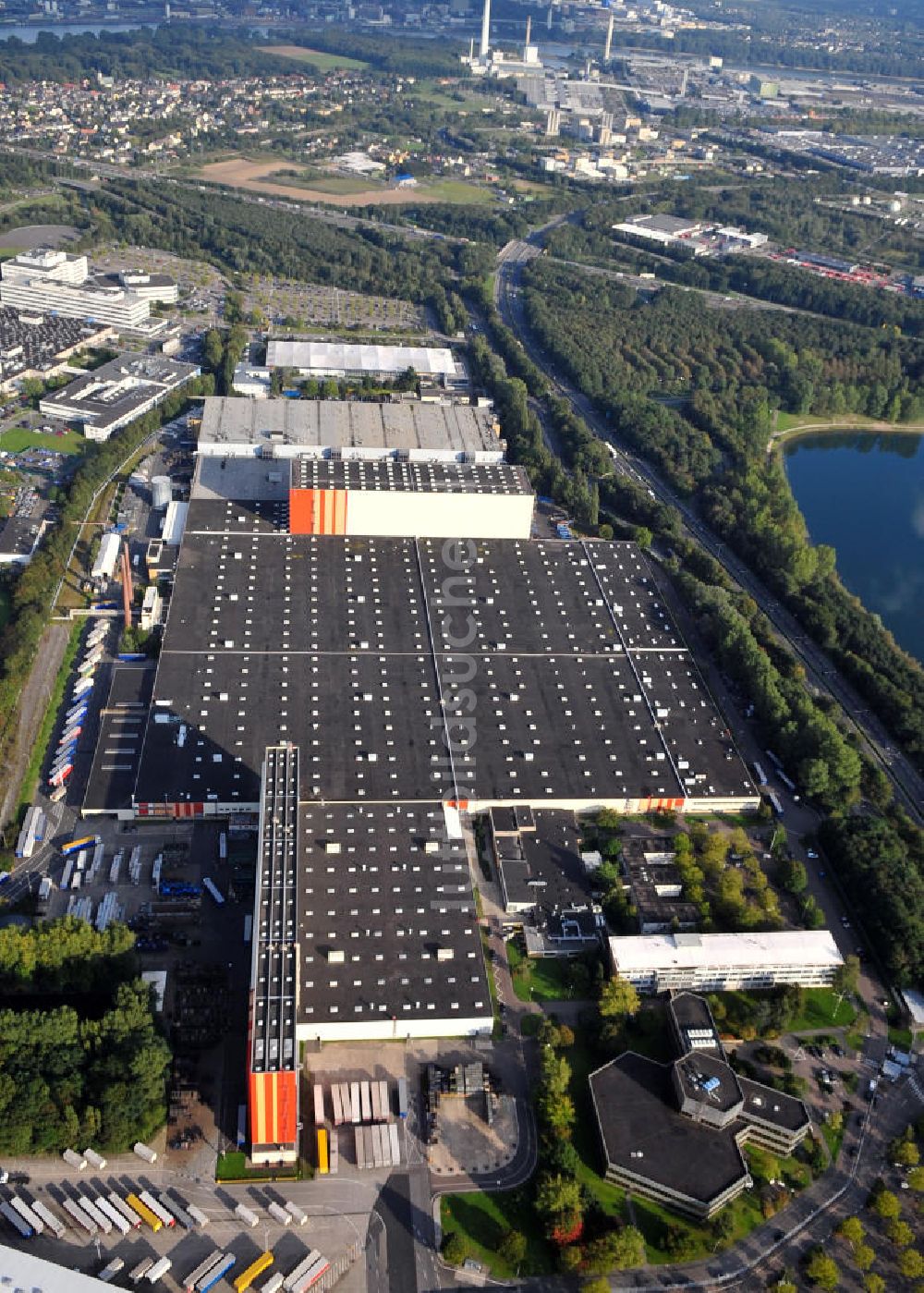 Köln von oben - Ford-Werke GmbH in Köln-Merkenich