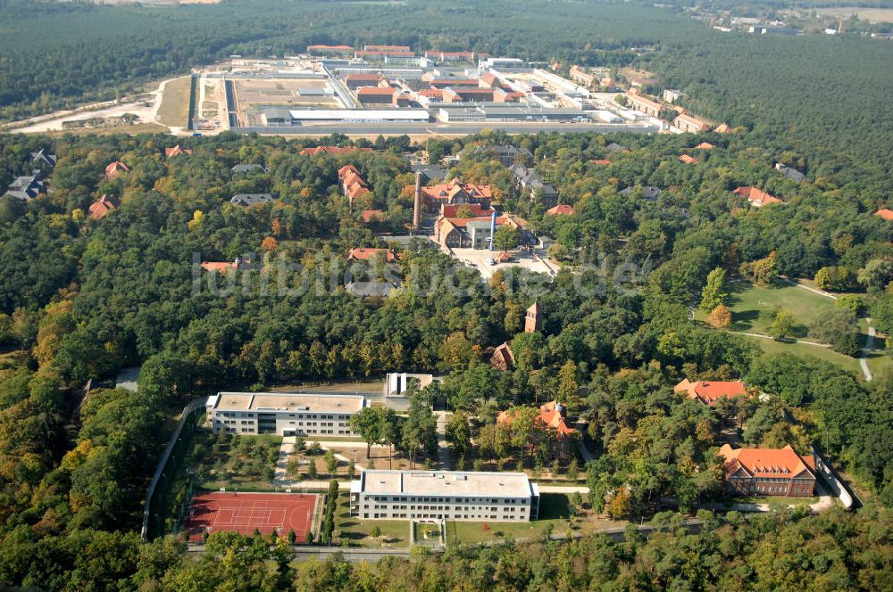 Luftbild Brandenburag an der Havel - Forensik des ASKLEPIOS Fachklinikum in Brandenburg (Havel)