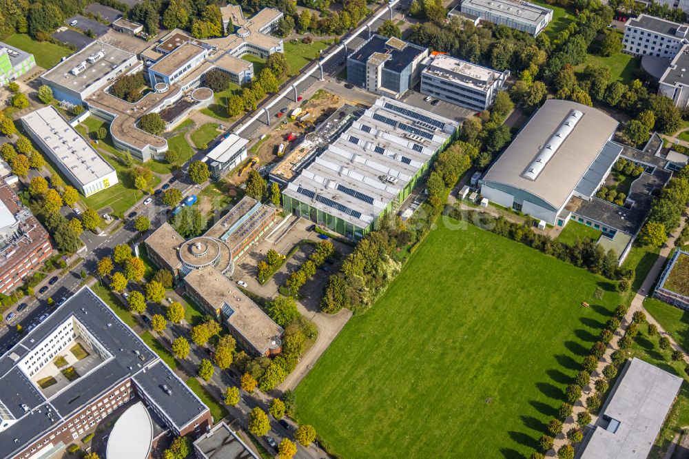 Dortmund aus der Vogelperspektive: Forschungs- Gebäude und Bürokomplex an der Emil-Figge-Straße am Technologiezentrum Dortmund in Dortmund im Bundesland Nordrhein-Westfalen, Deutschland