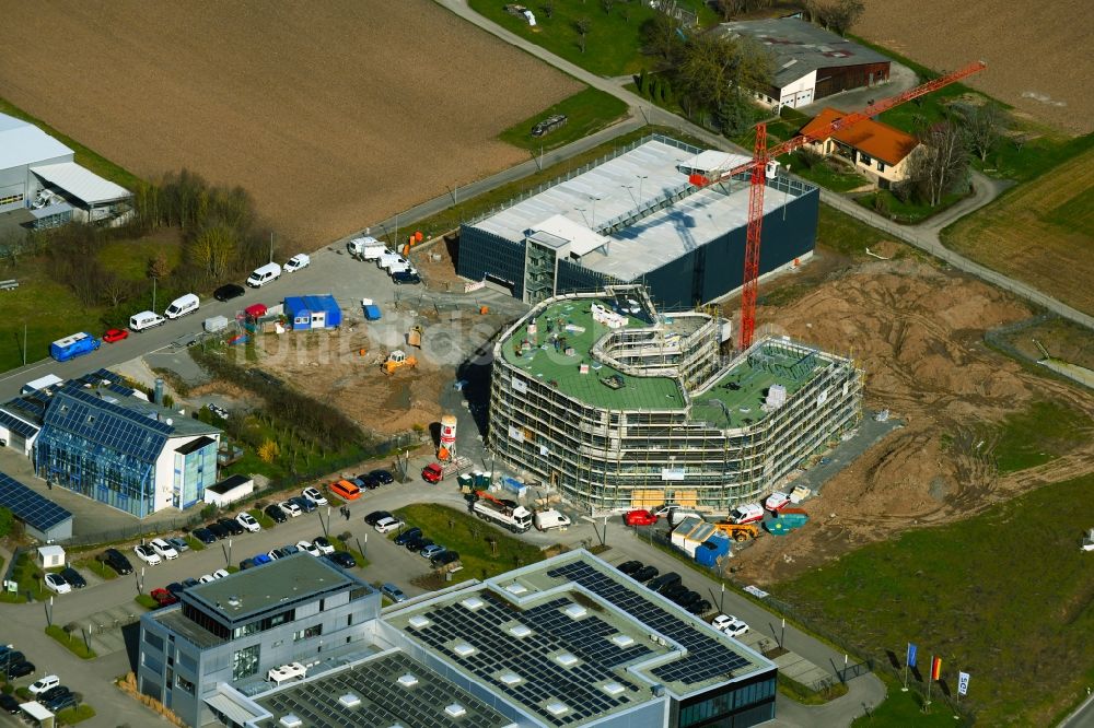 Obersulm von oben - Forschungs- Gebäude und Bürokomplex des Technologiezentrum B39 an der Dimbacher Straße - Luizhofen im Ortsteil Willsbach in Obersulm im Bundesland Baden-Württemberg, Deutschland