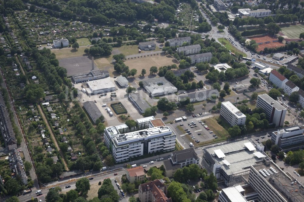 Mainz von oben - Forschungs- Gebäude und Bürokomplex des Unternehmens Biontech in Mainz im Bundesland Rheinland-Pfalz