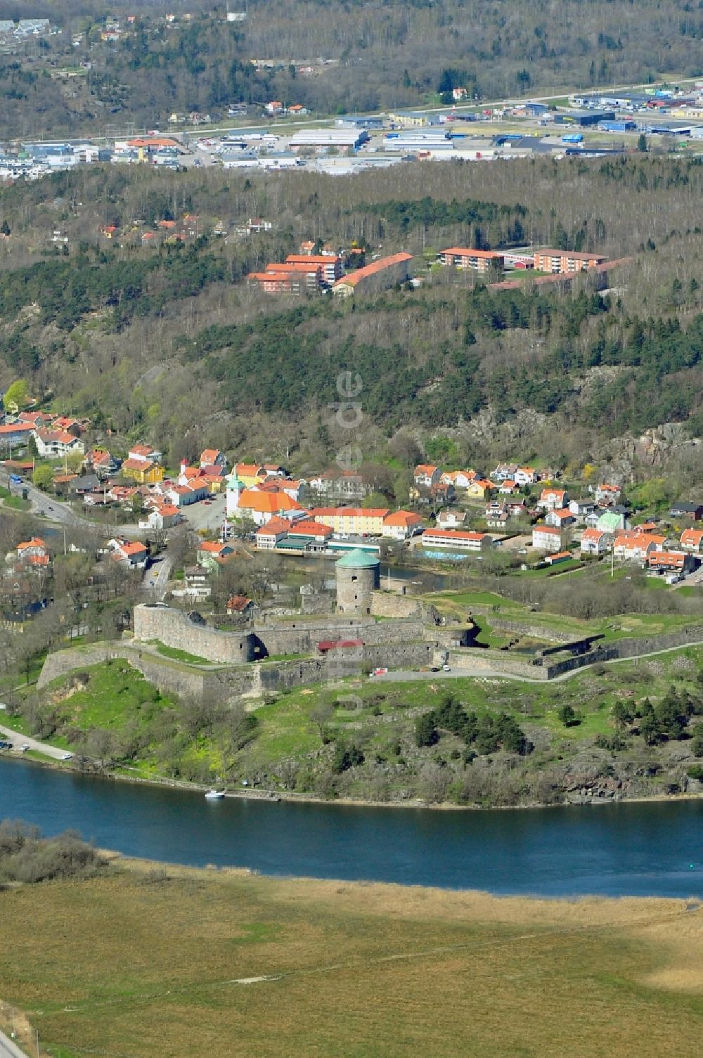 Kungälv von oben - Fragmente der Festungsanlage Bohus in Kungälv in Schweden