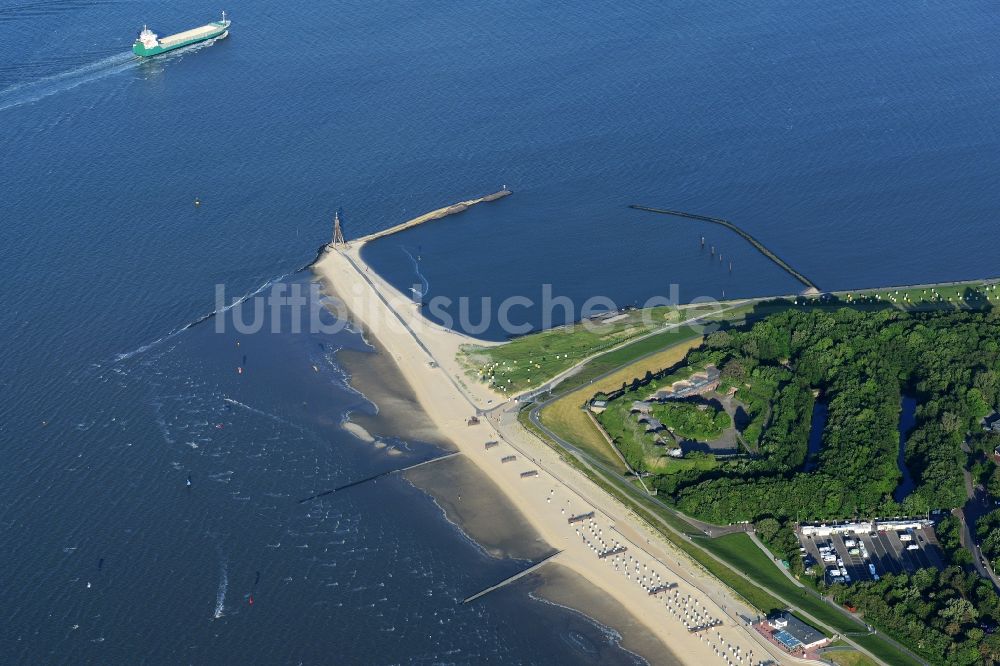 Cuxhaven aus der Vogelperspektive: Fragmente der Festungsanlage Fort Kugelbake in Döse im Bundesland Niedersachsen